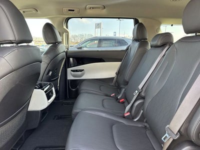 2024 Kia Carnival EX